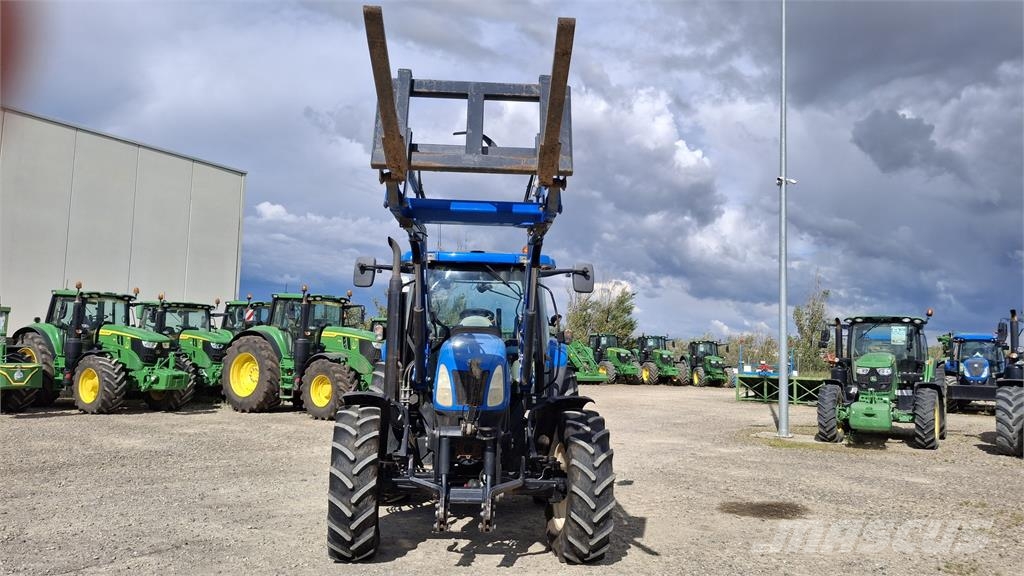 New Holland T6060 Tractors
