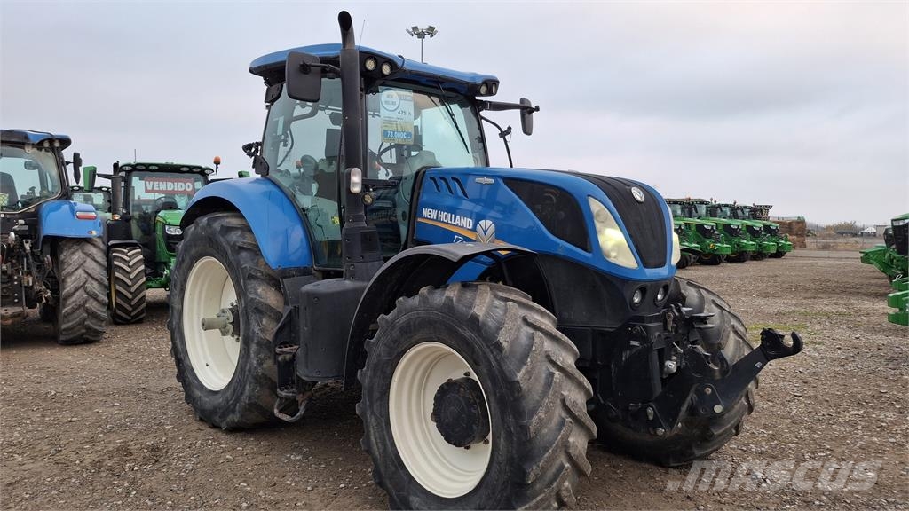 ニューホランド T7. 245, 2017, ZUERA, スペイン - 中古 トラクター