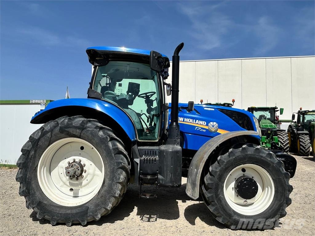 New Holland T7.245 Traktori