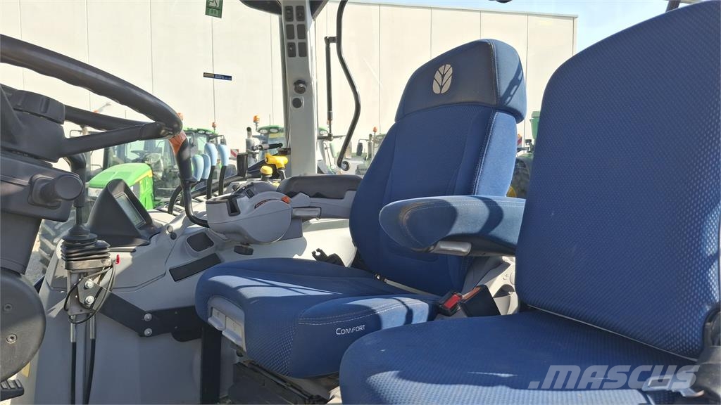 New Holland T7.190 Traktori