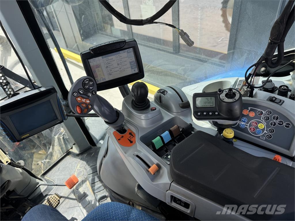New Holland T7.250 トラクター