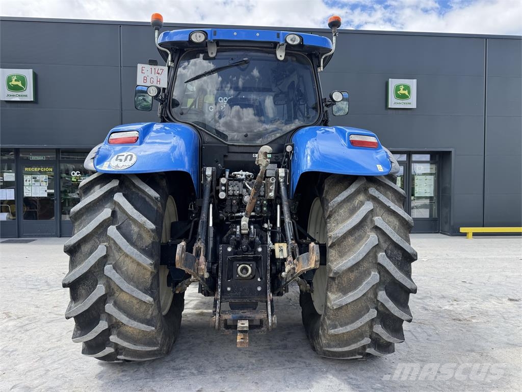 New Holland T7.250 トラクター