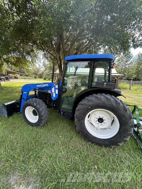 New Holland TN65D الجرارات