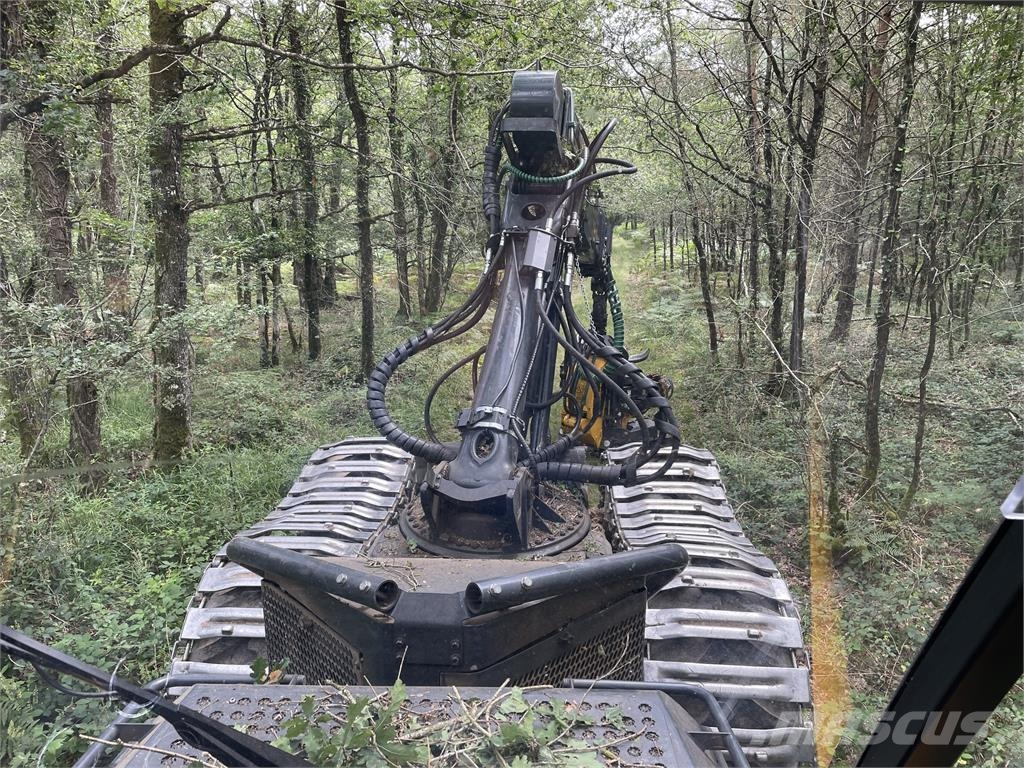 Ponsse BEAR Harvesterit