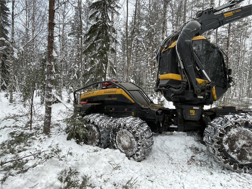 Ponsse Skorpion Gigant Harvester