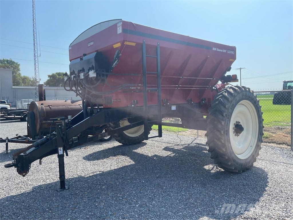 Salford BBI Sniper 120' 礦物撒布機