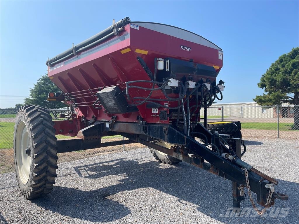 Salford BBI Sniper 120' 礦物撒布機
