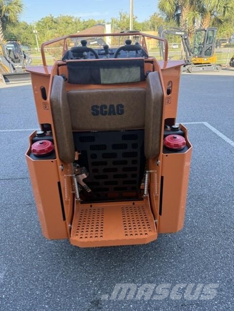Scag JACKAL (SJ1125W40-25KBD) Minicargadoras