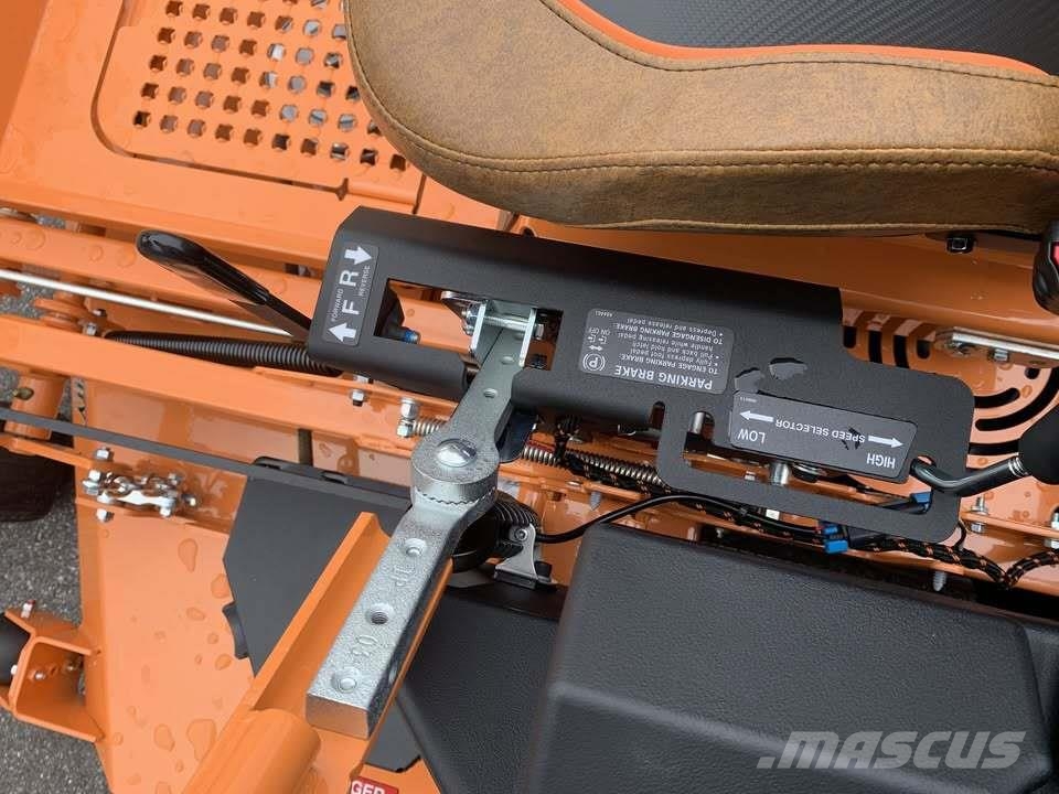 Scag SCZII-61V-37BV-EFI Sekačky s nulovým poloměrem otáčení