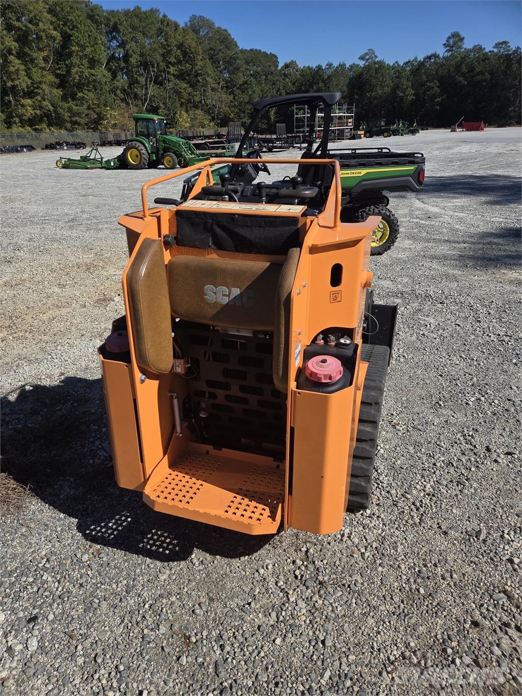 Scag SJ1125W40-25 Minicargadoras
