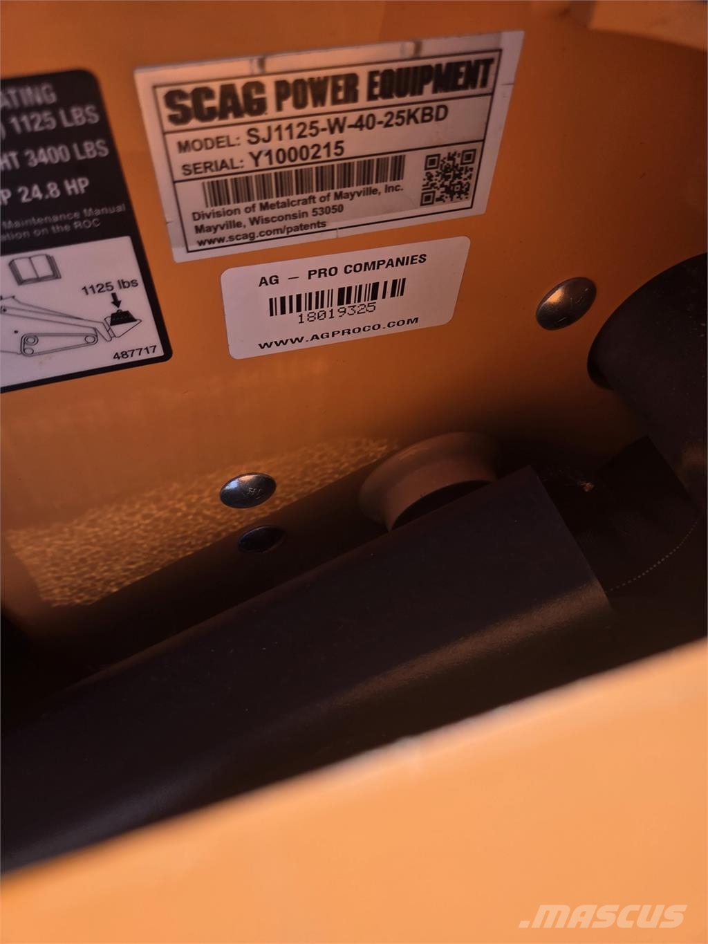 Scag SJ1125W40-25 Minicargadoras