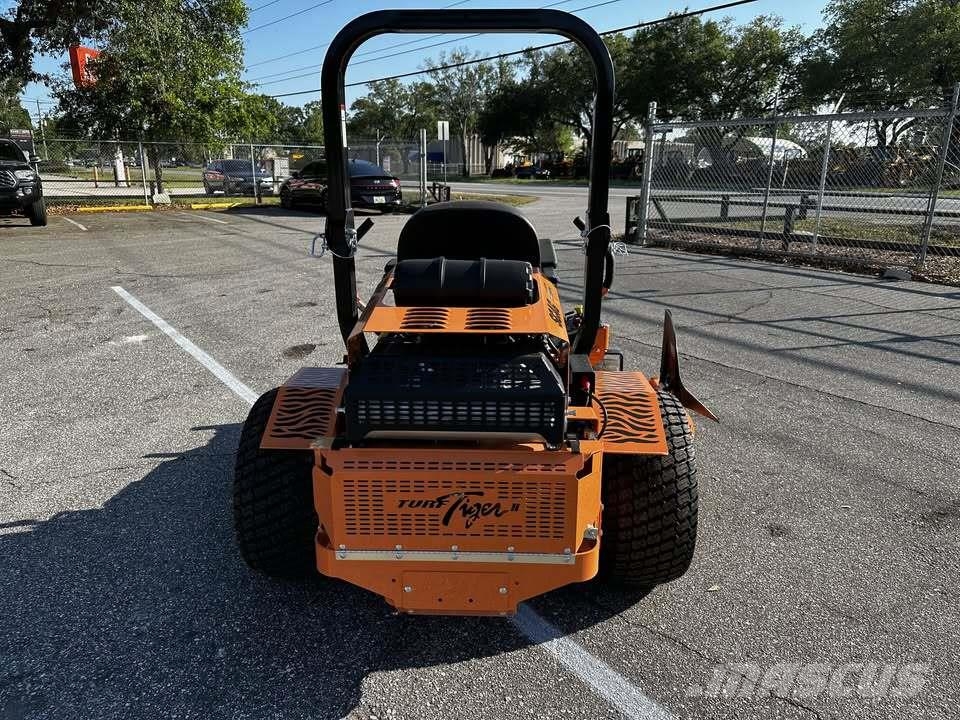 Scag STTII-72V-38CH-EFI Zero turn mowers