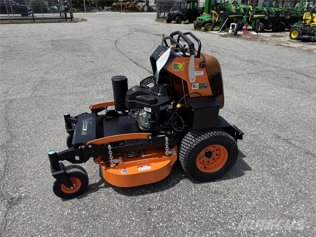 Scag SVLS36H-18FSE Traktorklippere