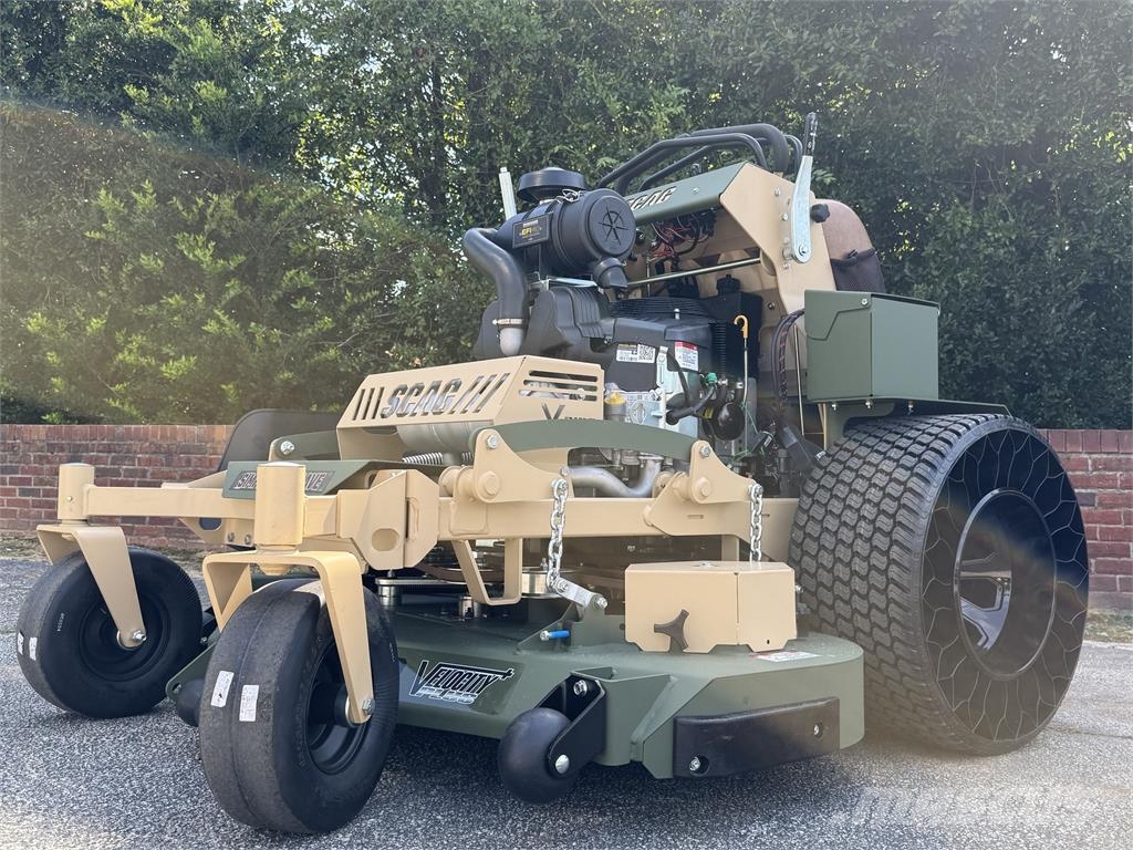 Scag SVRII-52V-40BV-EFI (SIMPLY THE BRAVE MODEL) Tractores corta-césped