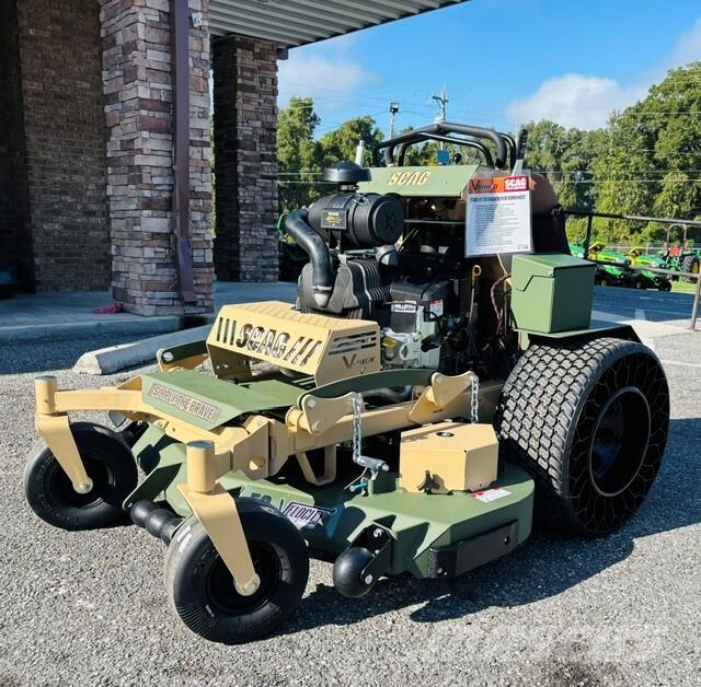 Scag SVRII52V-40BVEFI-NFT-T Traktorklippere