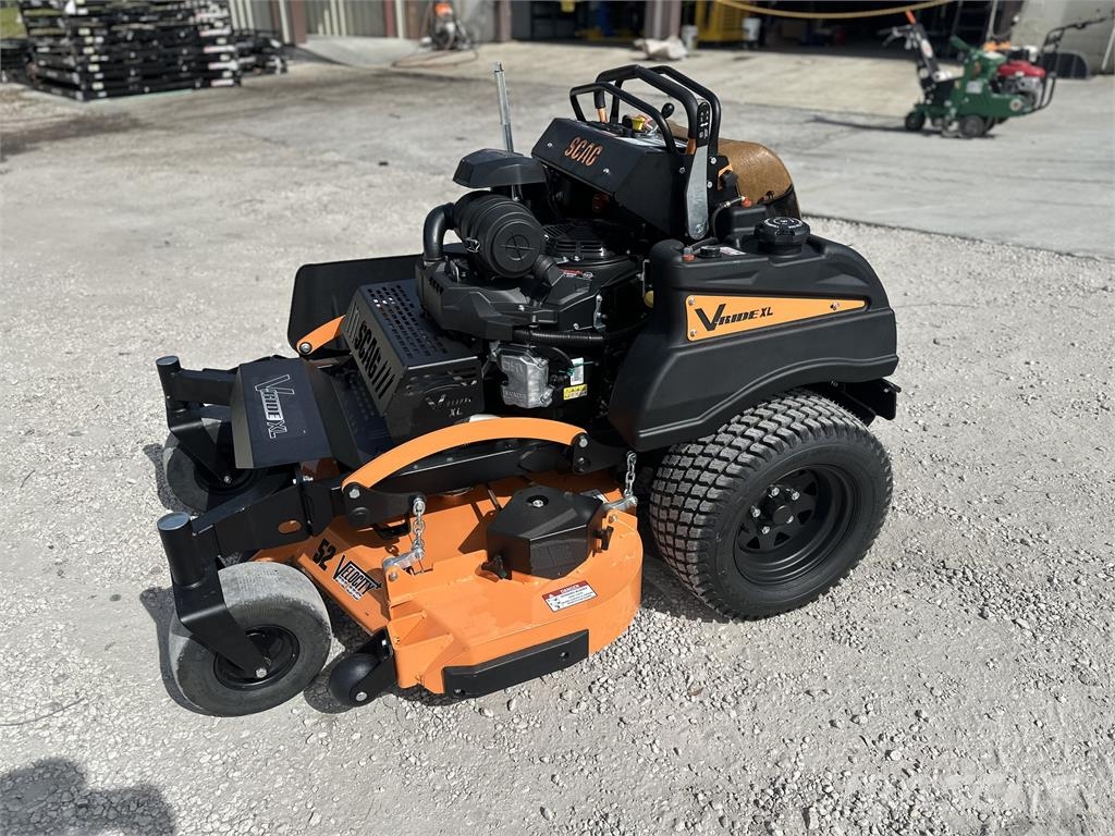 Scag SVRXLII52V-38FXEFI Åkgräsklippare