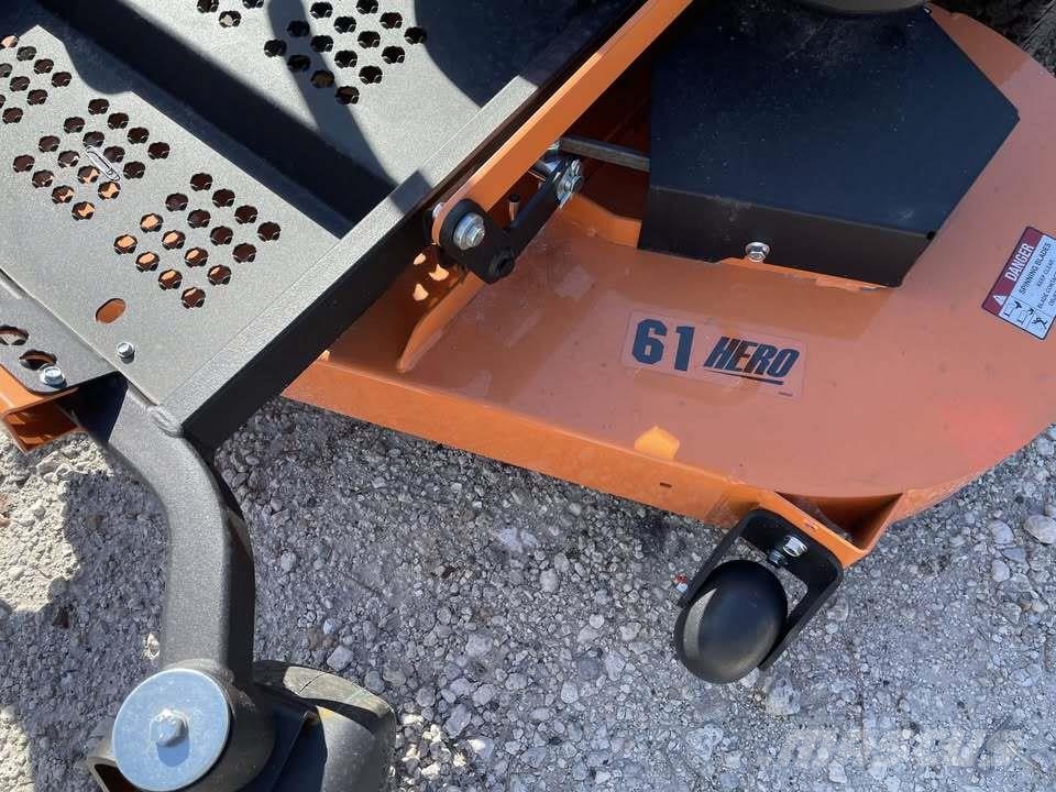 Scag SZL-61H-24FR Zero turn mowers