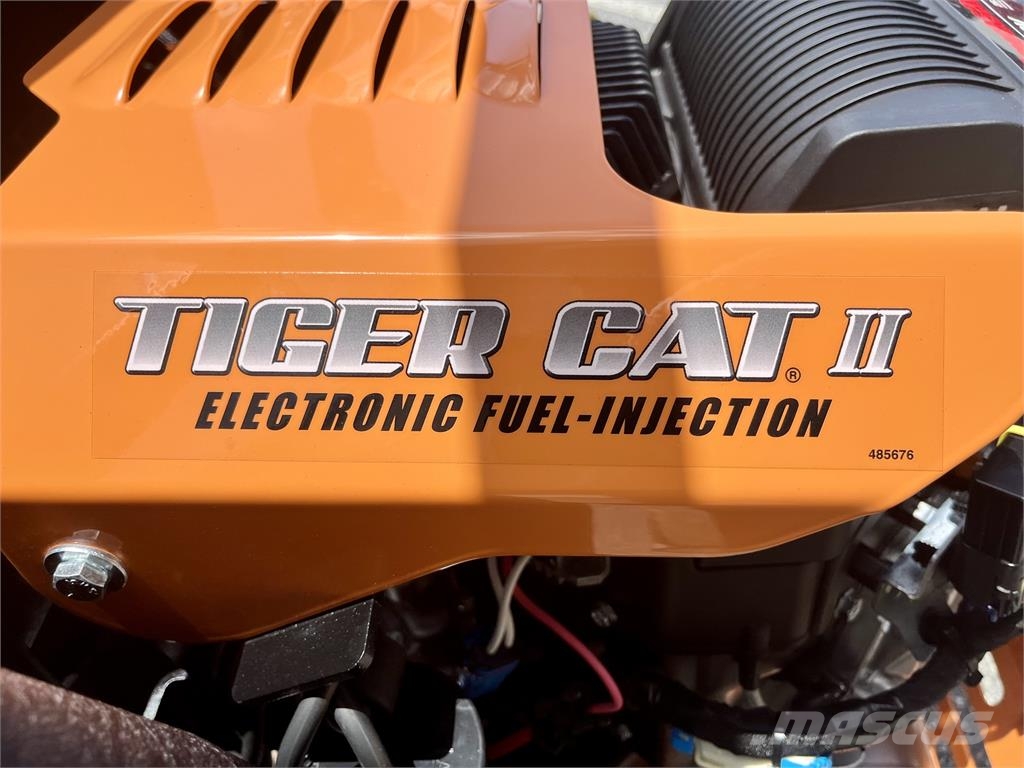 Scag TIGER CAT II (STCII52V-26FTEFI) 零迴轉割草機