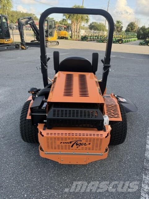 Scag TURF TIGER II (STTII72V-25KBD) 0-kääntösäde leikkurit