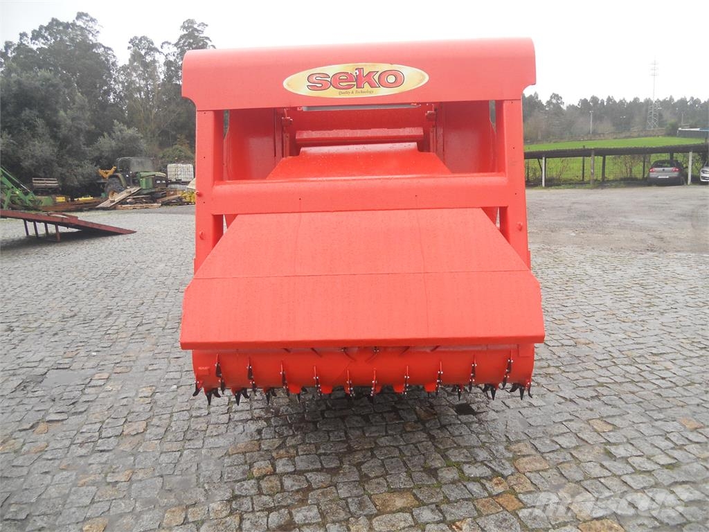 Seko Industries SEKO Samurai 5 450/115 Alimentador de animales