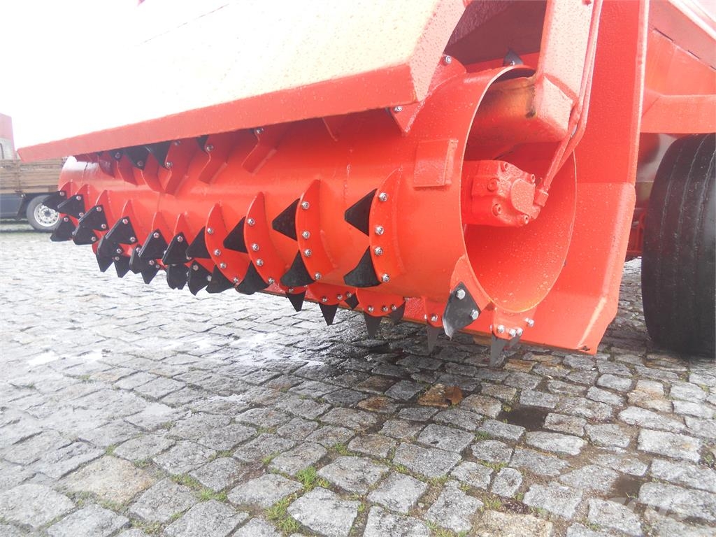 Seko Industries SEKO Samurai 5 450/115 Alimentador de animales
