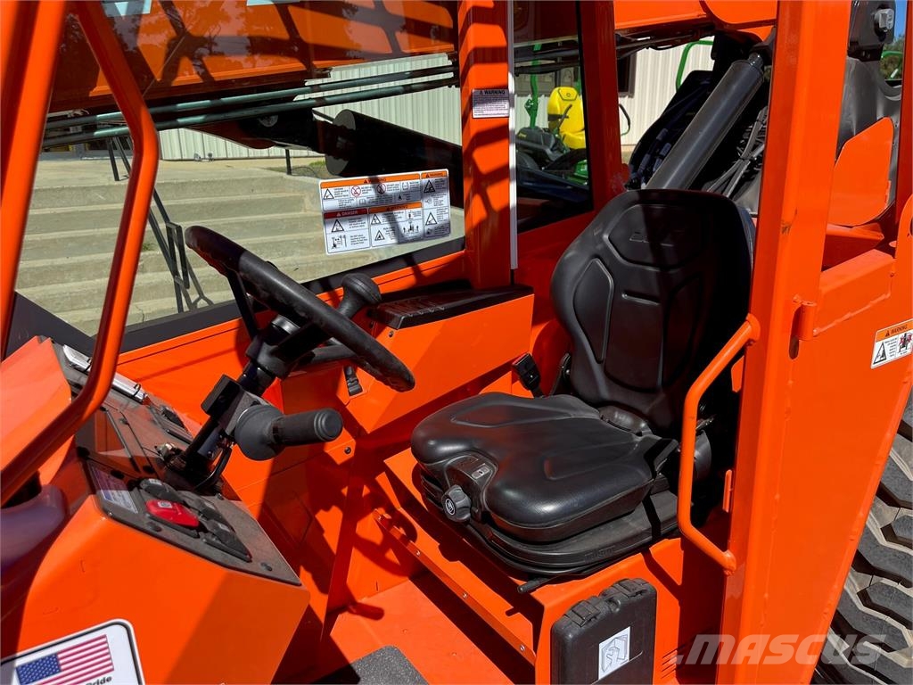 SkyTrak 6034 Telescopic handlers