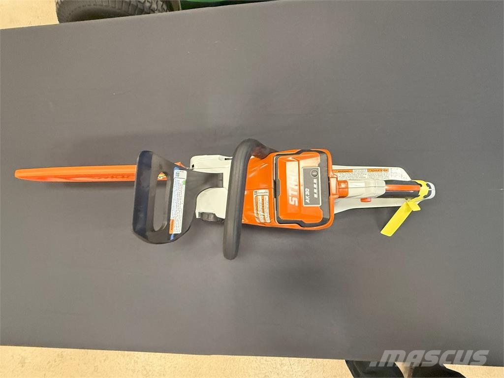 Stihl MSA70 ELECTRIC CHAINSAW Golf carts