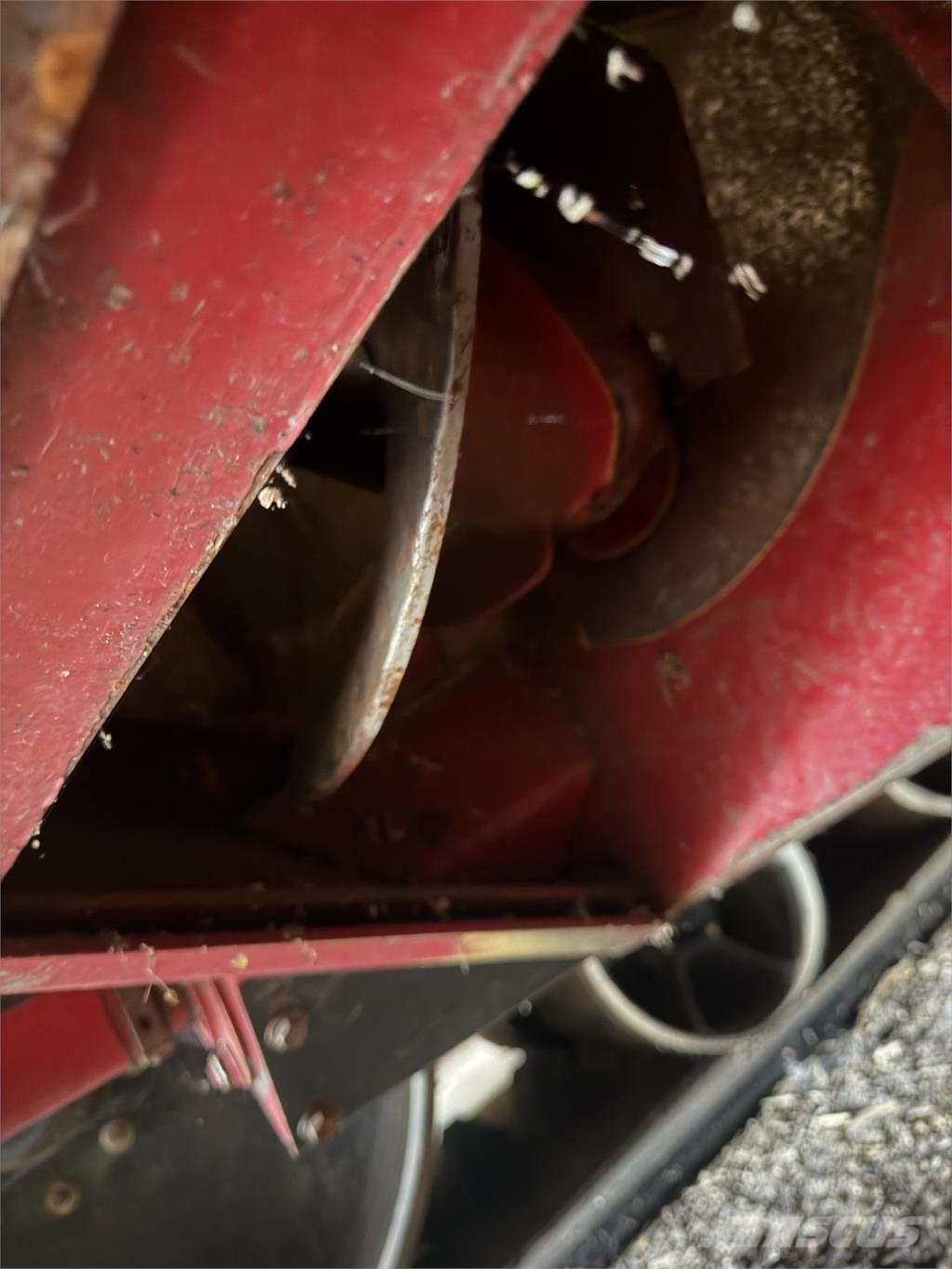 UNVERFERTH 1319 Grain / Silage Trailers