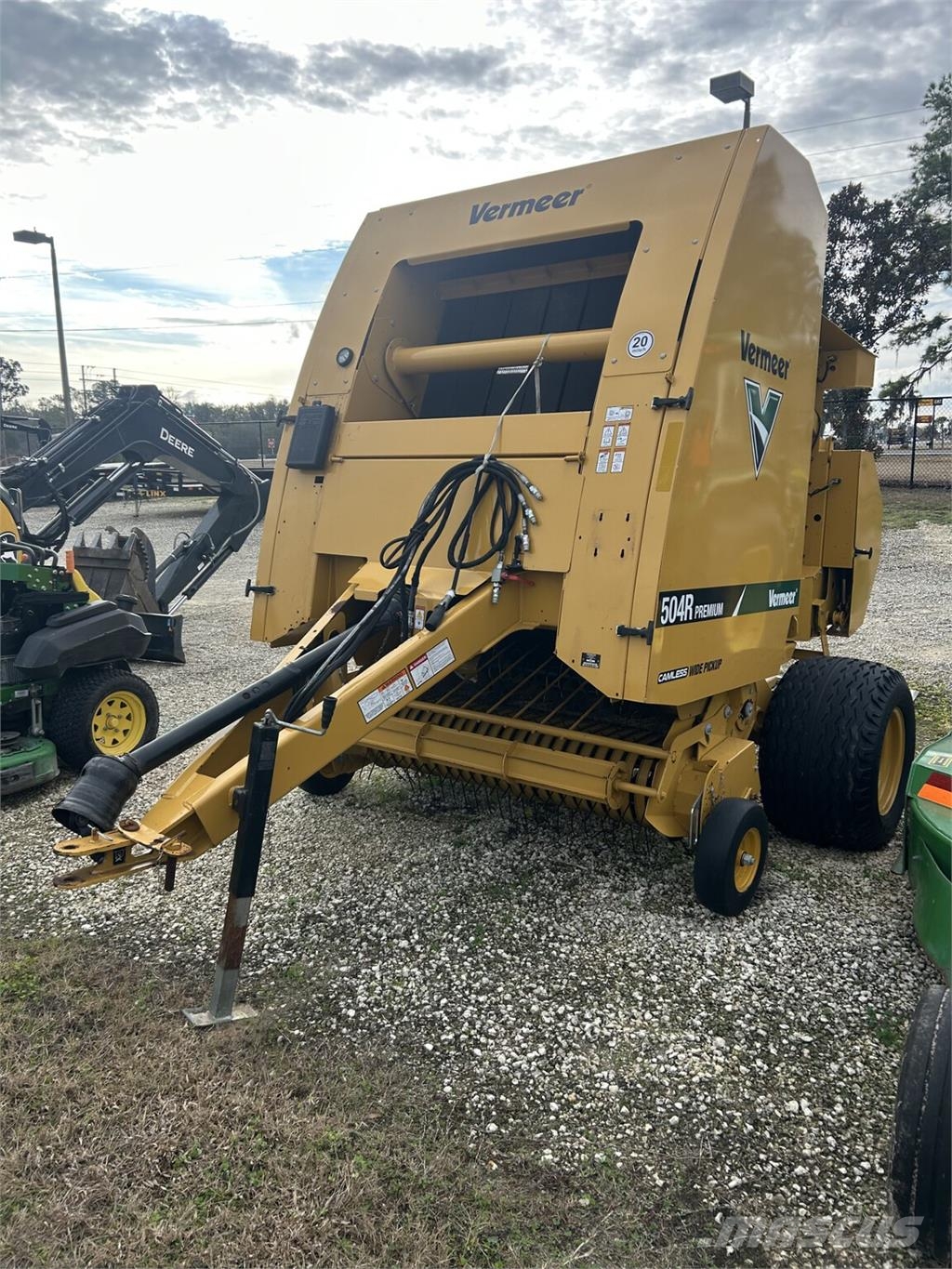 Vermeer 504R Rundballenpressen