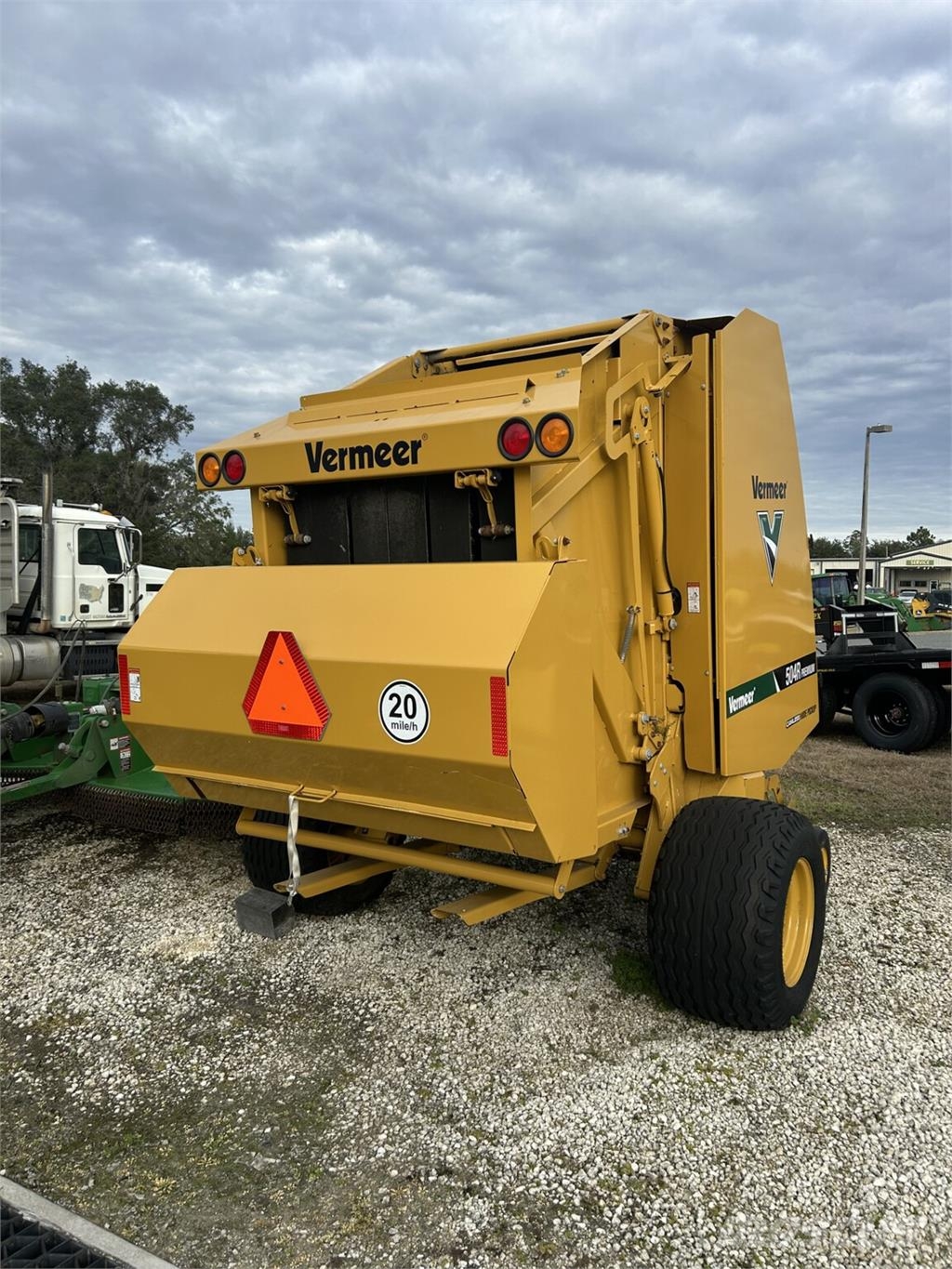 Vermeer 504R Rundballenpressen