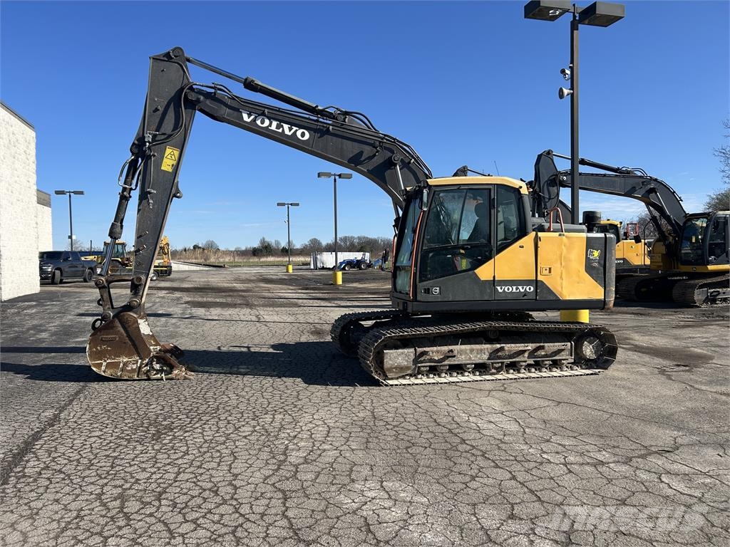 Volvo ECR140EL 대형 굴삭기 29톤 이상