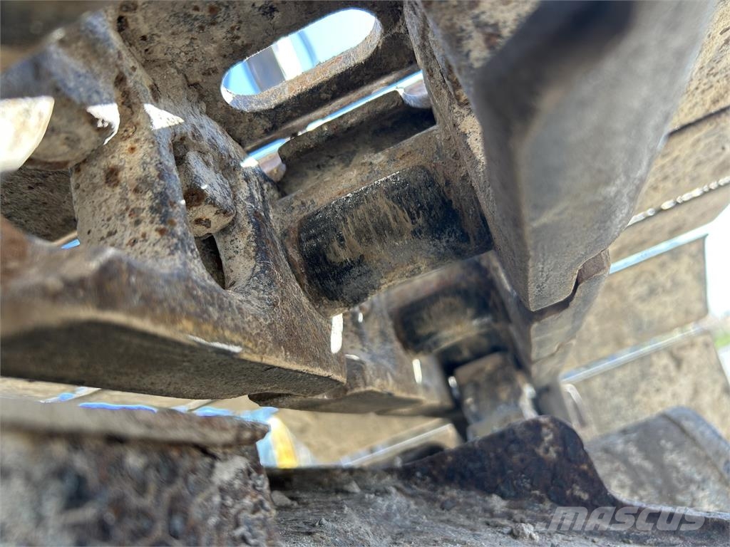 Volvo ECR140EL 대형 굴삭기 29톤 이상
