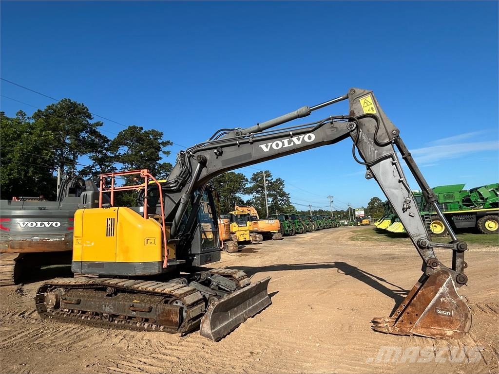 Volvo ECR145EL 대형 굴삭기 29톤 이상
