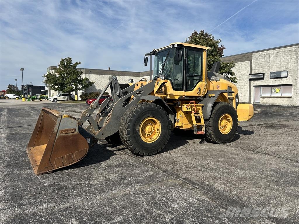 Volvo L70H Pale gommate