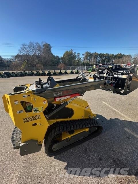 Wacker Neuson SM120 W/BLUE DIAMOND ROOT GRAPPLE ミニローダー
