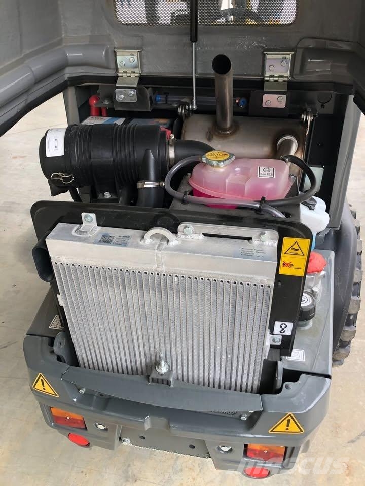 Wacker Neuson WL250 Mininakladače