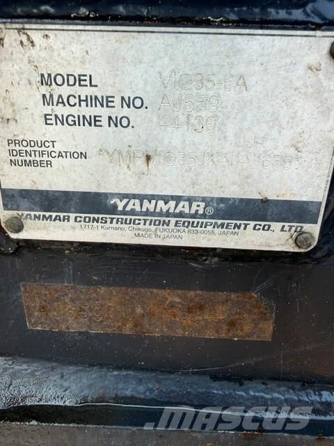 Yanmar MO35-6A 小型挖掘机