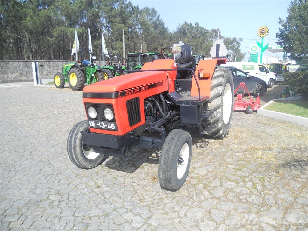 Zetor 6211 Tractores