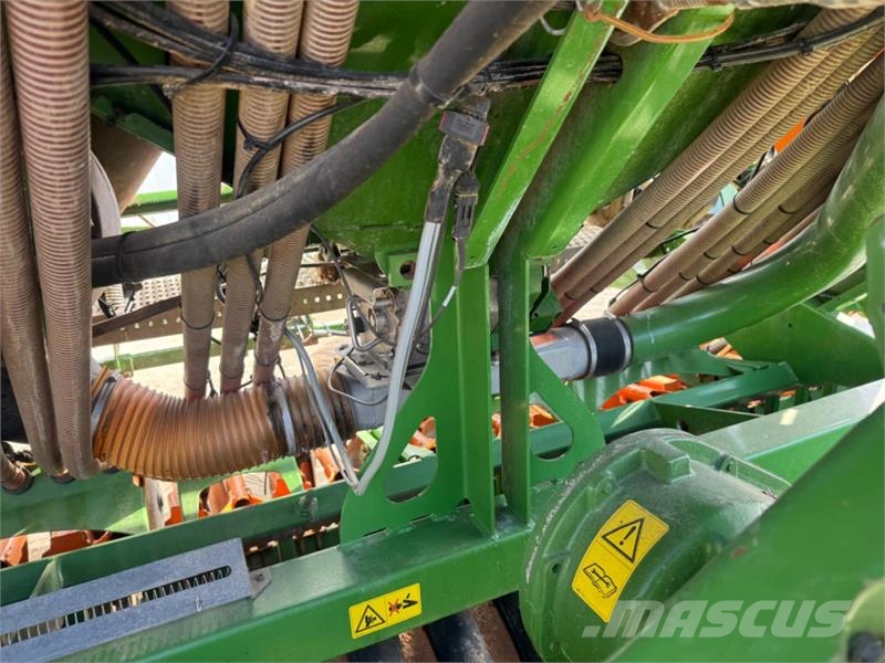 Amazone KG 4000 Special c/w AD-P Super Combination Combination drills