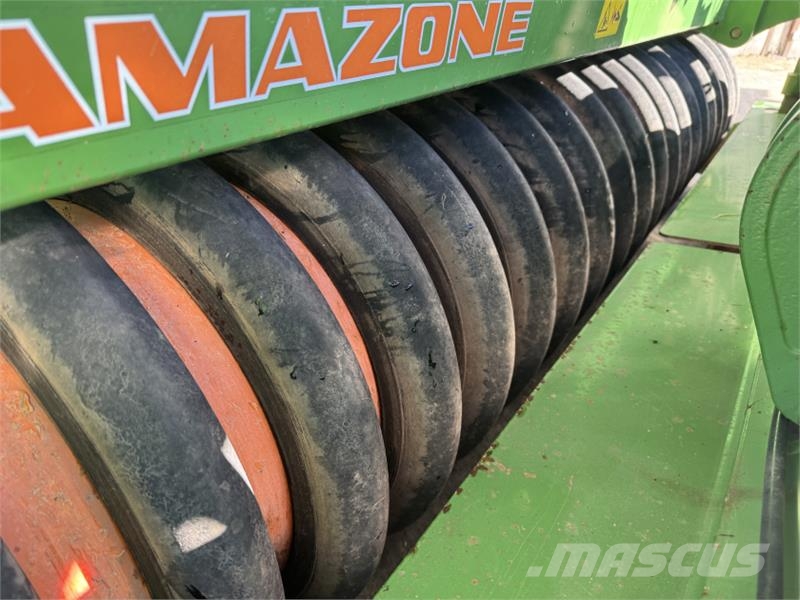 Amazone KG3000 Special c/w AD-P Super Drill and Front Tank Combination drills