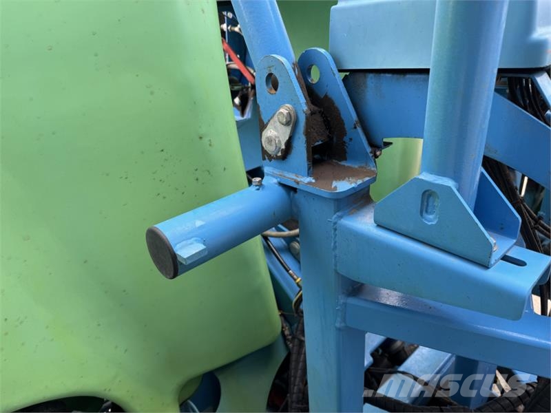 Berthoud Elyte 1200L 24m Mounted Sprayer 承載式噴霧機