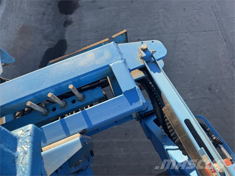Berthoud Tenor 43-46 30/32m Trailed Sprayer Zamontowane opryskiwacze