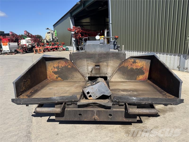 Bitelli BB 621C Paver Tombereau articulé