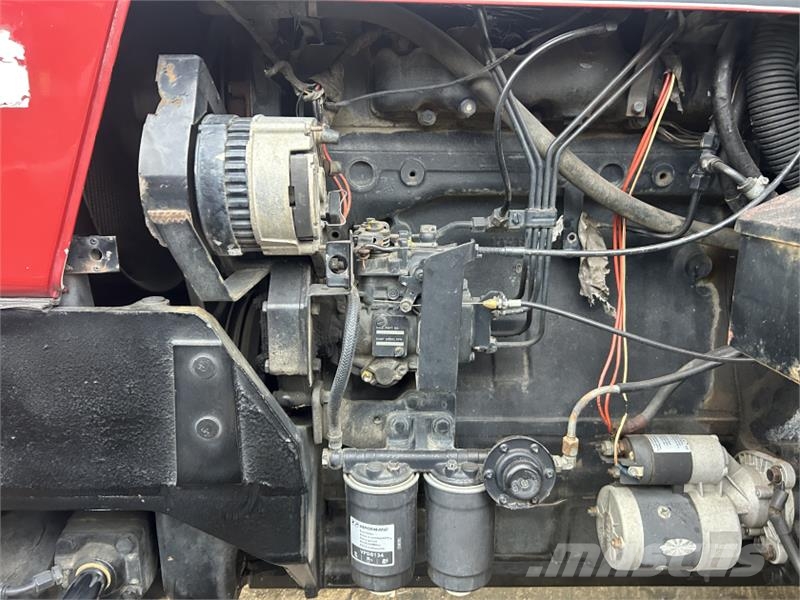Case IH 4240 Tractor Tractors
