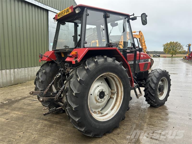 Case IH 4240 Tractor Tractors