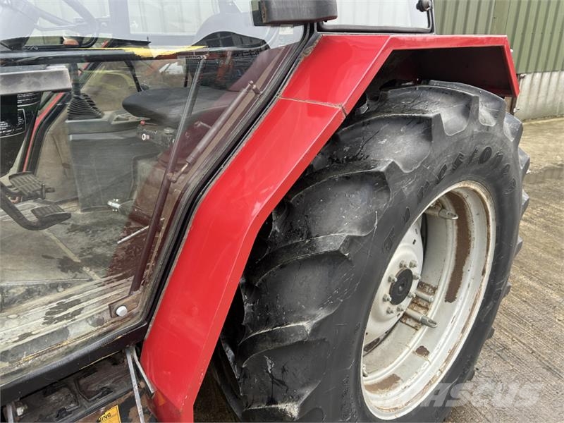 Case IH 4240 Tractor Tractors