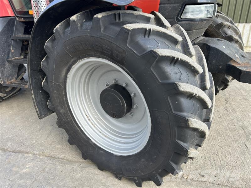 Case IH CVX 170 Tractores