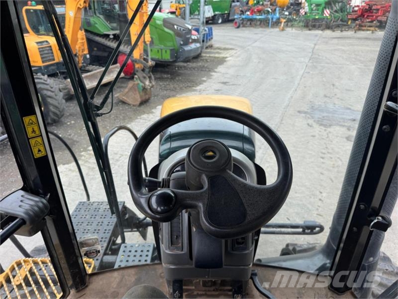 CAT Challenger 765 D **Video Below** Traktorer