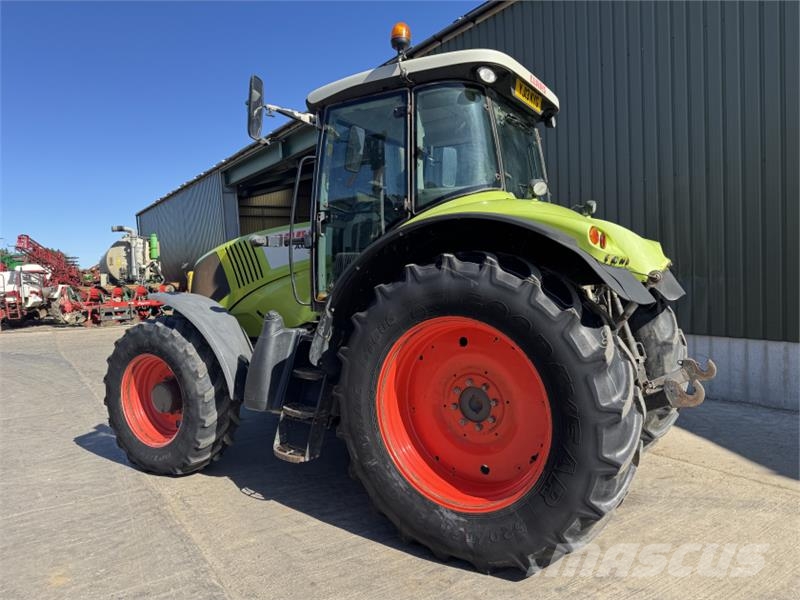 CLAAS Axion 810 Tractors