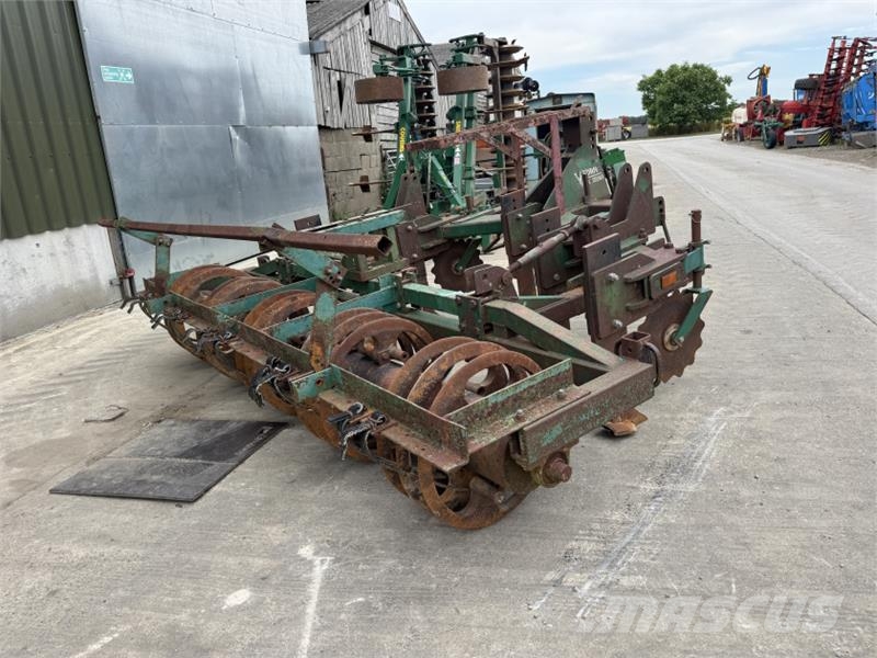 Cousins V-Form Low Disturbance Subsoiler **Video Below** Cultivators